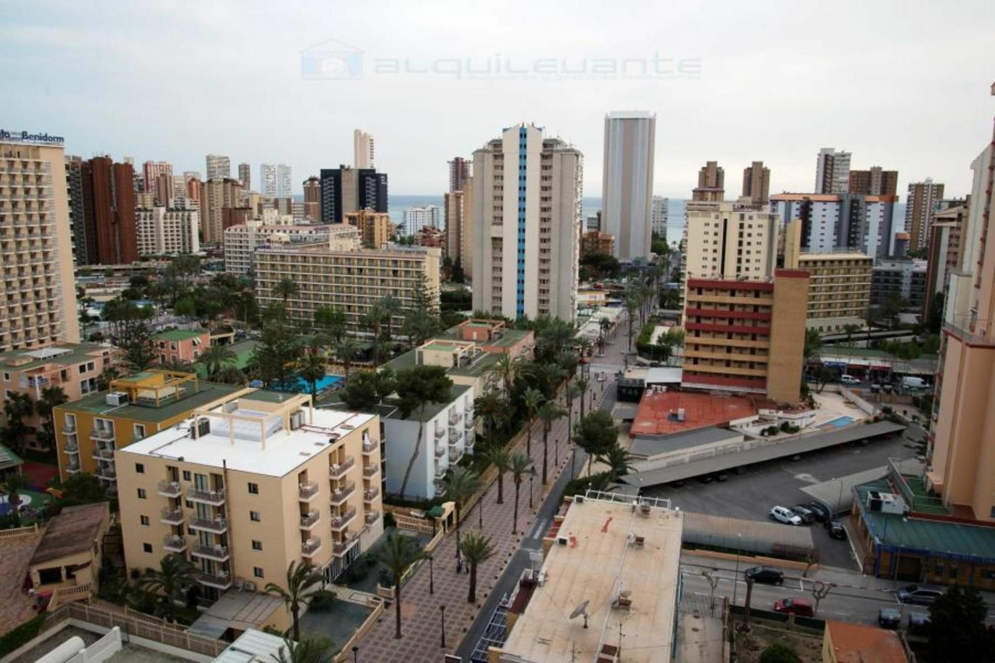 In Benidorm, Alicante 103101 By Mo Appartement *